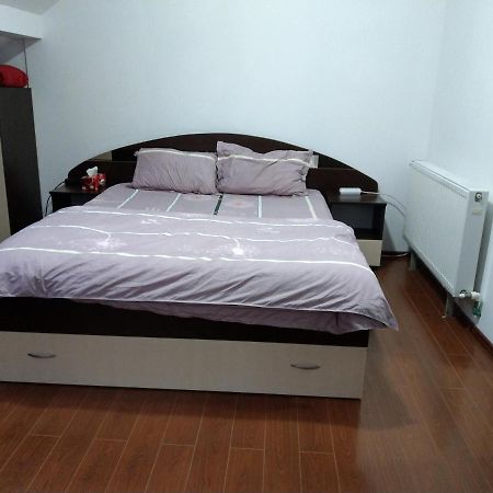 Apartament 5 Camere Cu Balcon Costinesti Plaja 5 Minute Nucilor 6 Ngoại thất bức ảnh
